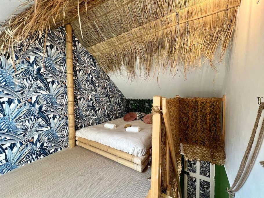 Nuit Dans La Jungle - Love Room Souppes-sur-Loing Buitenkant foto